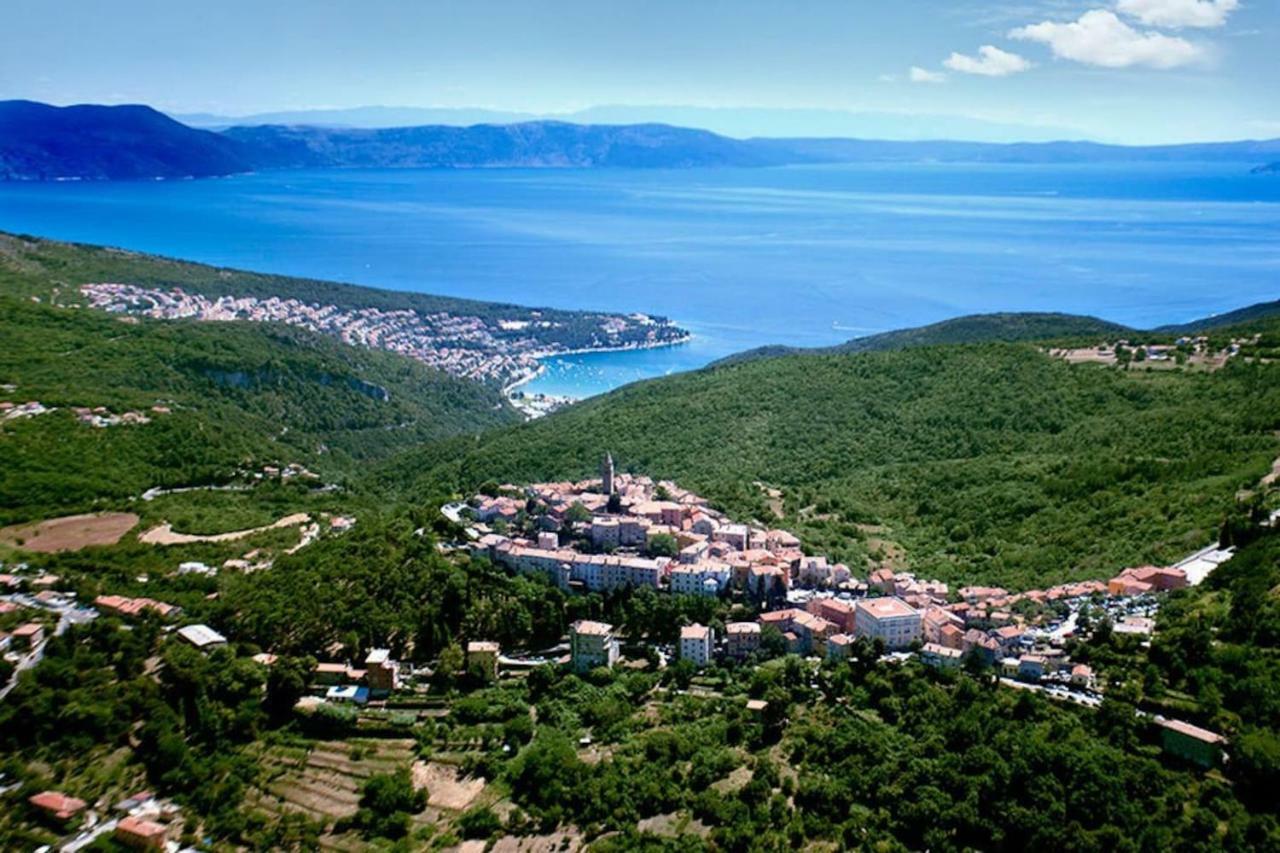 Mare And Terra Apartments Rabac Eksteriør billede